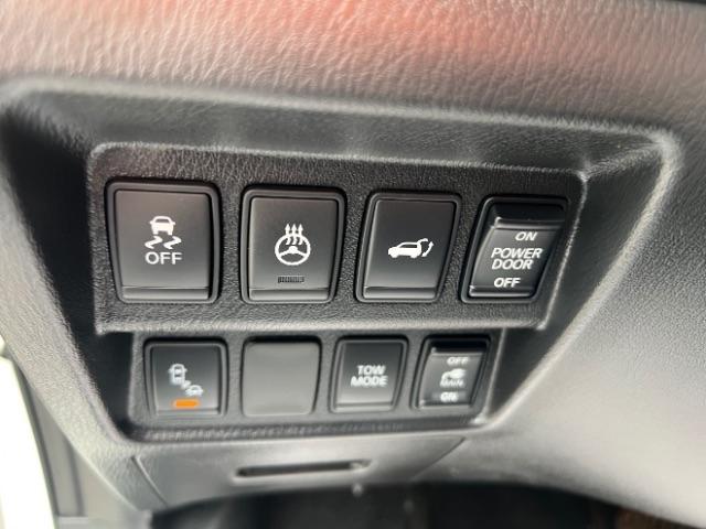 Nissan Pathfinder Platinum 4WD 2015