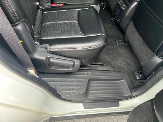 Nissan Pathfinder Platinum 4WD 2015