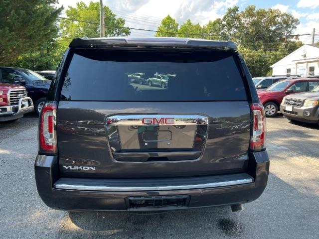 GMC Yukon Denali 4WD 2015