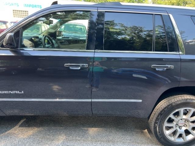 GMC Yukon Denali 4WD 2015