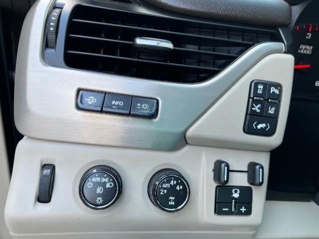 GMC Yukon Denali 4WD 2015