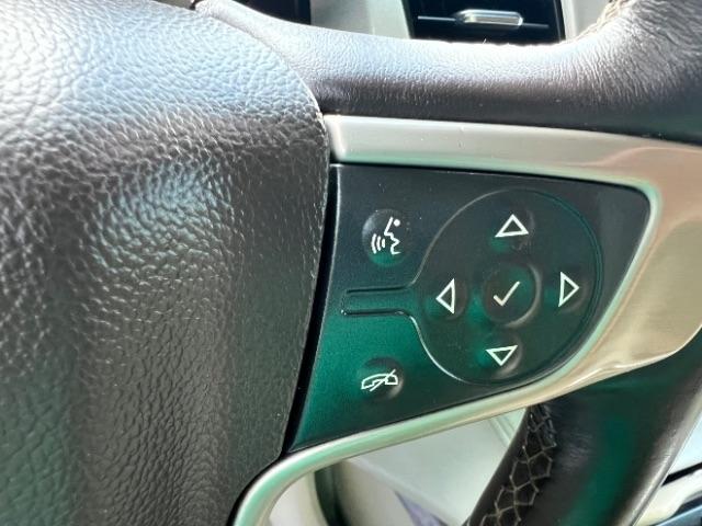 GMC Yukon Denali 4WD 2015
