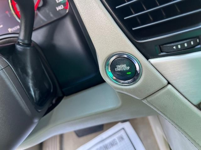 GMC Yukon Denali 4WD 2015