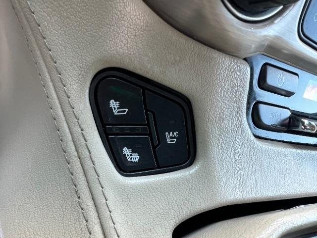 GMC Yukon Denali 4WD 2015