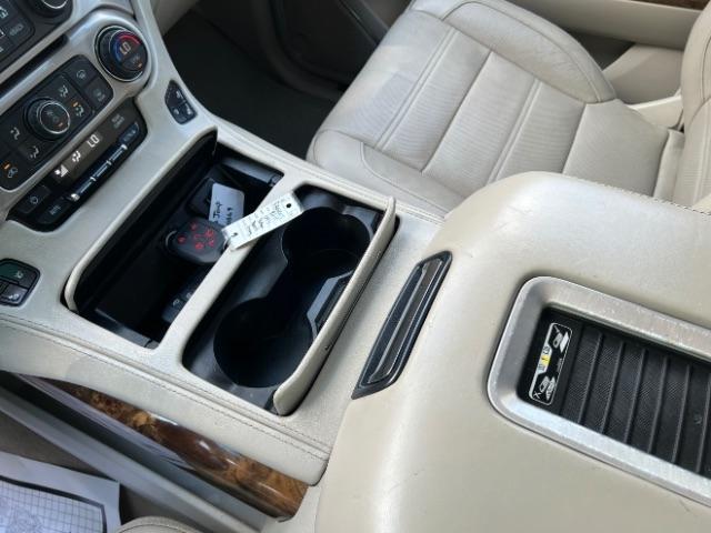 GMC Yukon Denali 4WD 2015
