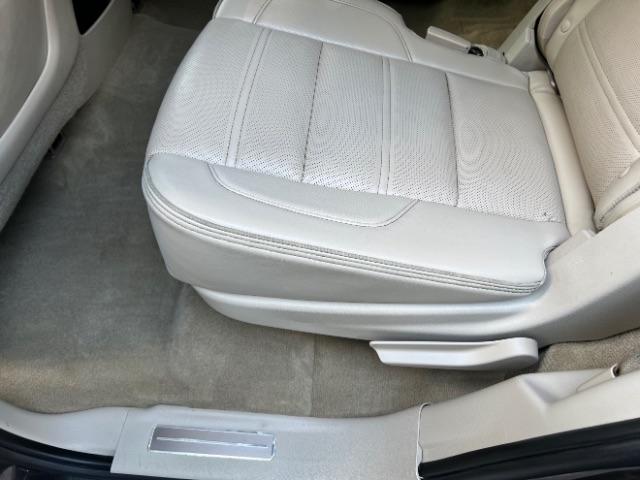 GMC Yukon Denali 4WD 2015