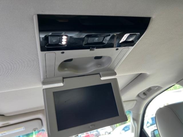 GMC Yukon Denali 4WD 2015