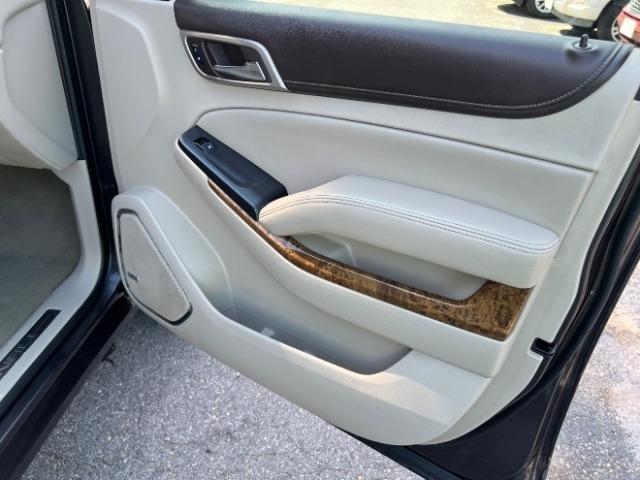 GMC Yukon Denali 4WD 2015