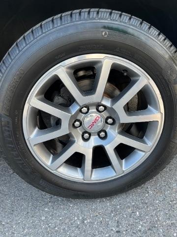 GMC Yukon Denali 4WD 2015