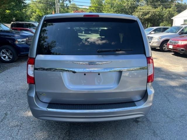 Chrysler Town & Country Touring 2016