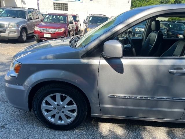 Chrysler Town & Country Touring 2016