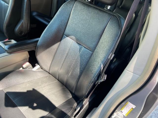 Chrysler Town & Country Touring 2016