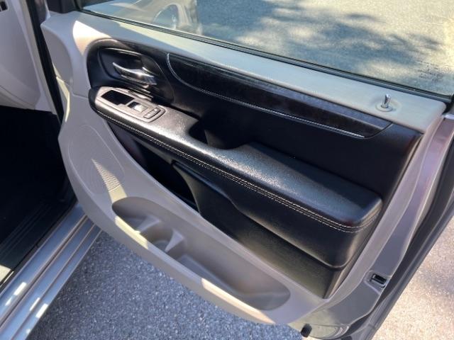 Chrysler Town & Country Touring 2016