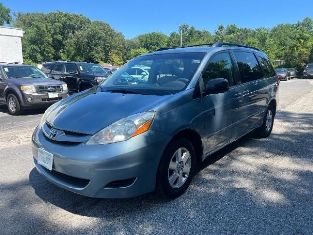 Toyota Sienna CE FWD 8-Passenger 2008
