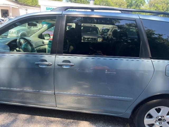 Toyota Sienna CE FWD 8-Passenger 2008