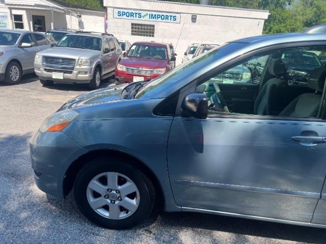 Toyota Sienna CE FWD 8-Passenger 2008