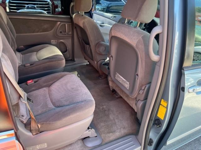 Toyota Sienna CE FWD 8-Passenger 2008