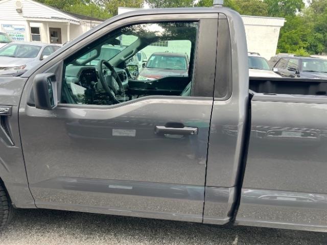 Ford F-150 XL 8-ft. Bed 2WD 2022