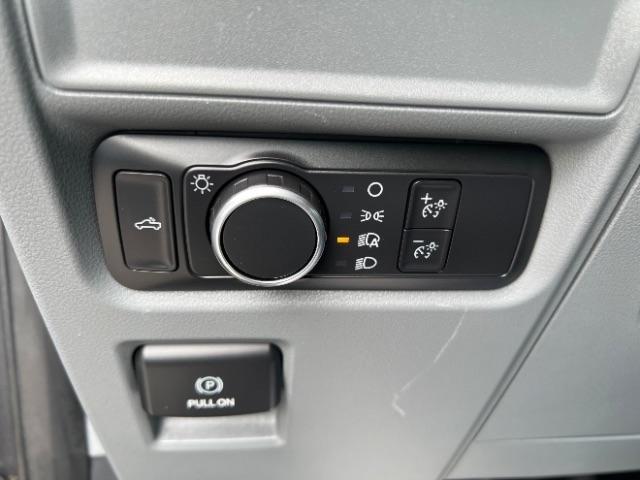 Ford F-150 XL 8-ft. Bed 2WD 2022