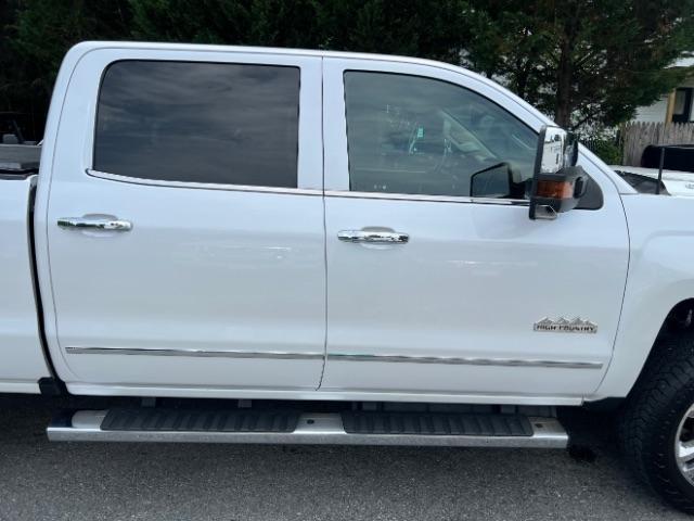 Chevrolet Silverado 2500HD High Country Crew Cab Short Box 4WD 2019