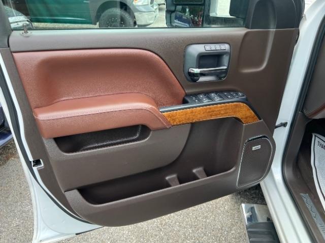 Chevrolet Silverado 2500HD High Country Crew Cab Short Box 4WD 2019