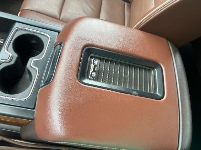Chevrolet Silverado 2500HD High Country Crew Cab Short Box 4WD 2019