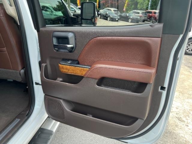 Chevrolet Silverado 2500HD High Country Crew Cab Short Box 4WD 2019