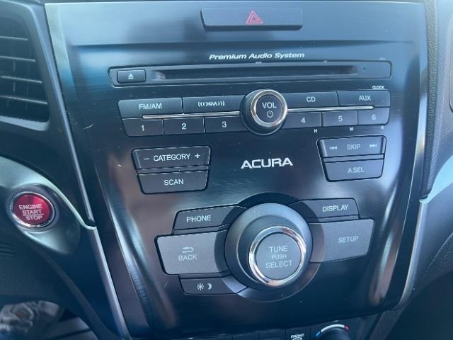 Acura ILX 5-Spd AT w/ Premium Package 2013