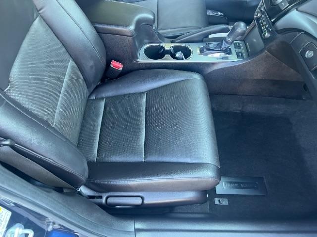Acura ILX 5-Spd AT w/ Premium Package 2013
