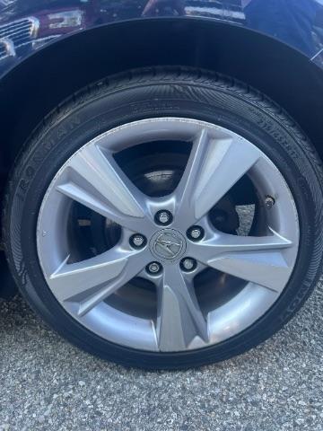 Acura ILX 5-Spd AT w/ Premium Package 2013