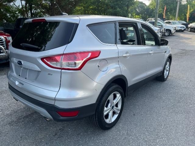 Ford Escape SE FWD 2016
