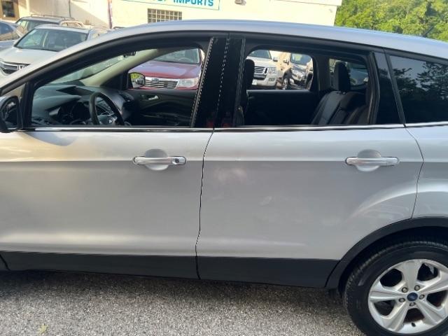 Ford Escape SE FWD 2016