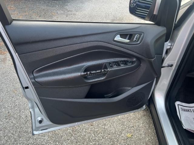 Ford Escape SE FWD 2016