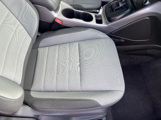 Ford Escape SE FWD 2016