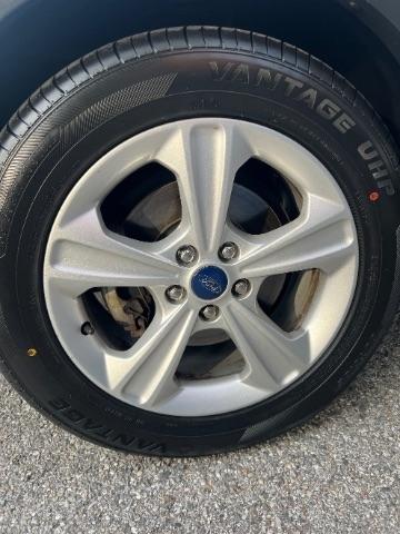 Ford Escape SE FWD 2016