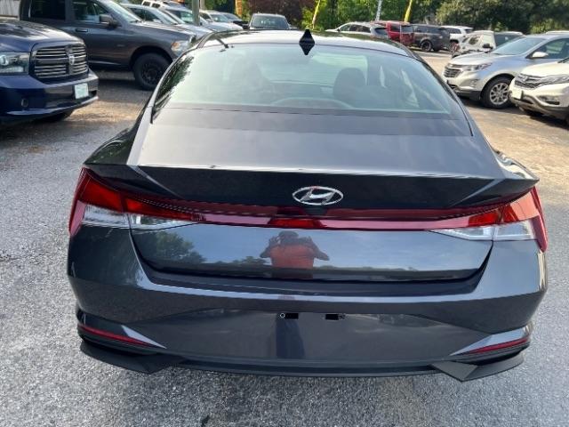 Hyundai Elantra SE 2023