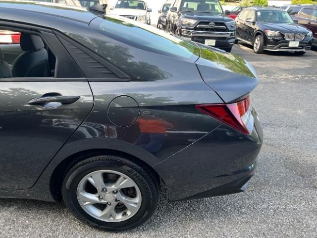Hyundai Elantra SE 2023