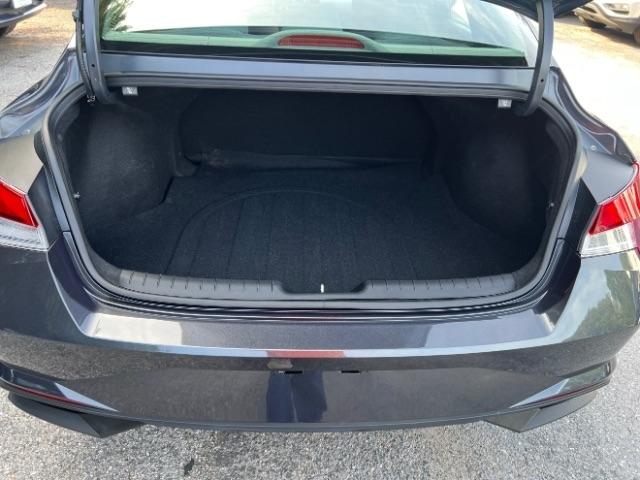Hyundai Elantra SE 2023
