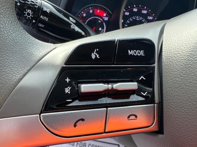 Hyundai Elantra SE 2023