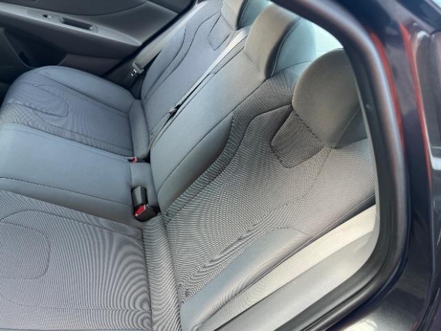 Hyundai Elantra SE 2023