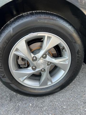Hyundai Elantra SE 2023