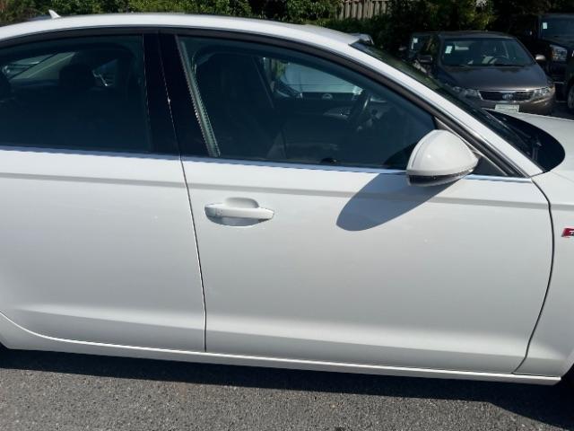 Audi A6 3.0T quattro Tiptronic 2012
