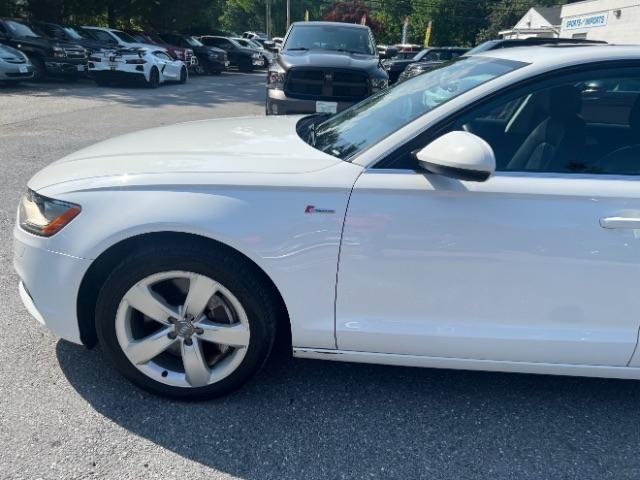 Audi A6 3.0T quattro Tiptronic 2012