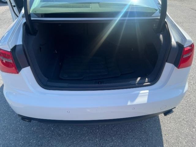 Audi A6 3.0T quattro Tiptronic 2012
