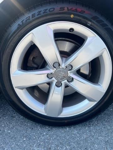 Audi A6 3.0T quattro Tiptronic 2012