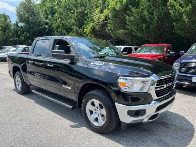 RAM 1500 Big Horn Crew Cab SWB 4WD 2020