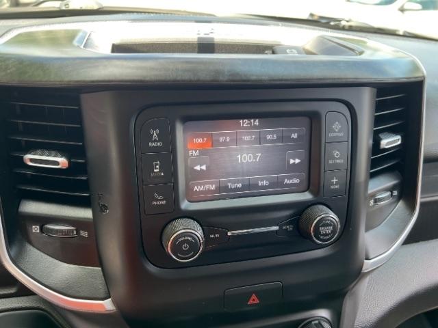 RAM 1500 Big Horn Crew Cab SWB 4WD 2020