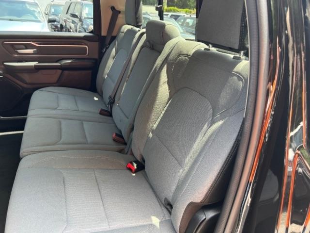 RAM 1500 Big Horn Crew Cab SWB 4WD 2020