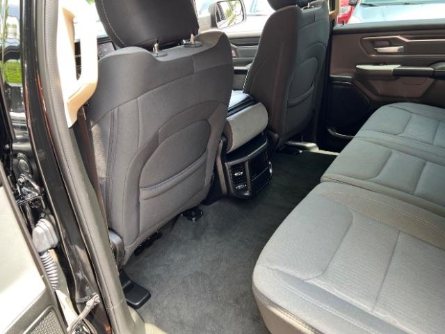 RAM 1500 Big Horn Crew Cab SWB 4WD 2020