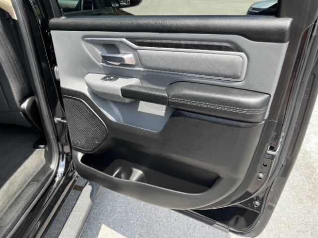 RAM 1500 Big Horn Crew Cab SWB 4WD 2020